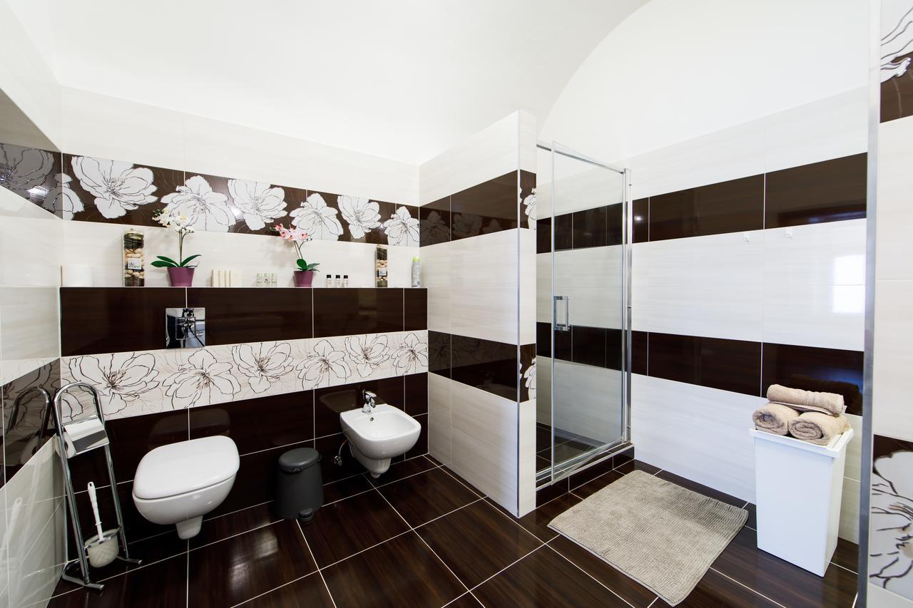 Aplend City Apartments Na Vrsku Братислава Экстерьер фото