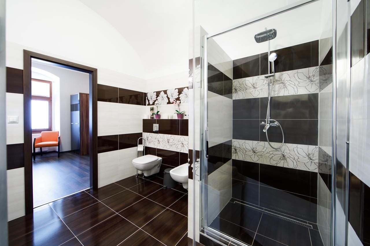 Aplend City Apartments Na Vrsku Братислава Экстерьер фото