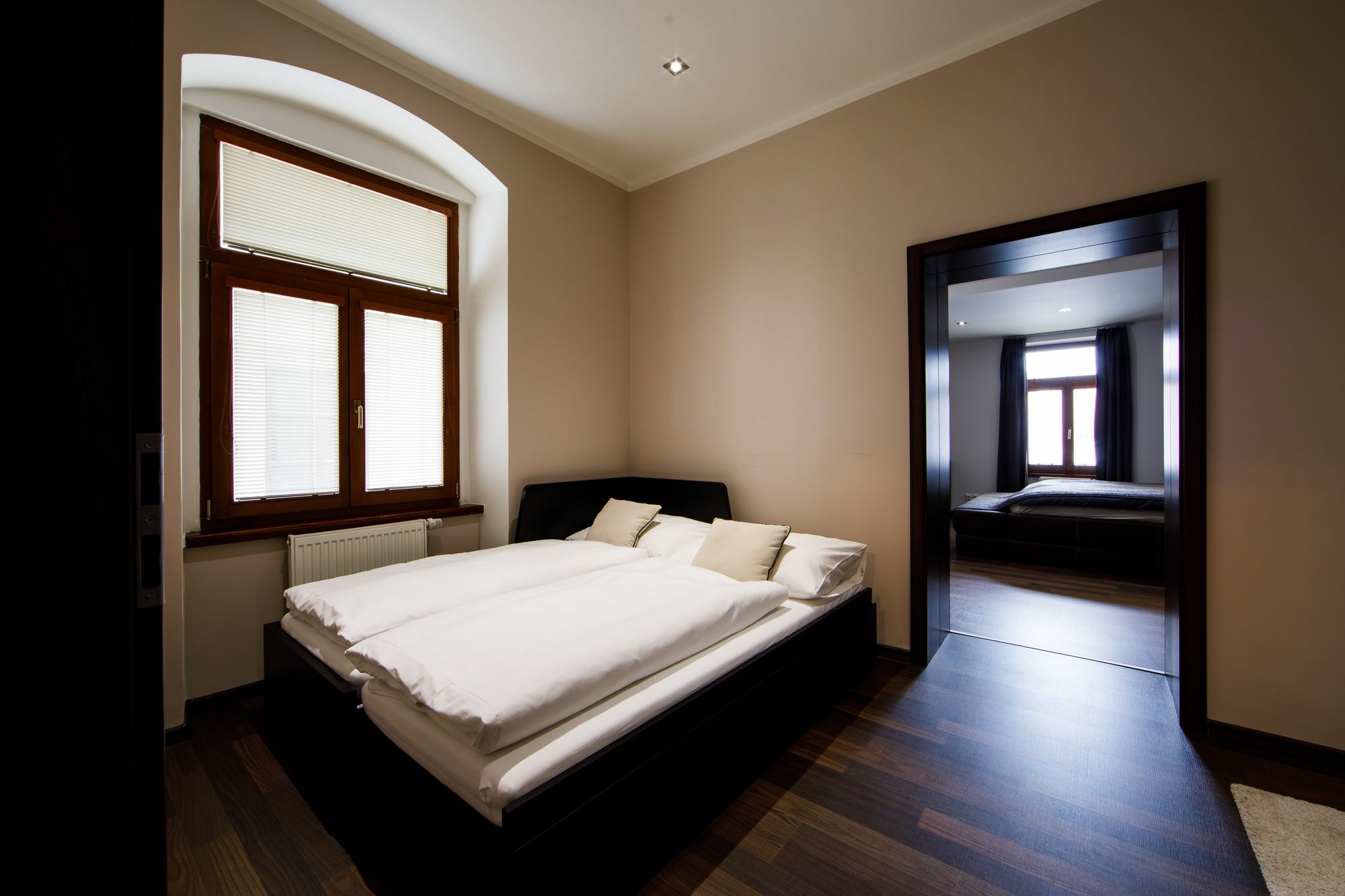 Aplend City Apartments Na Vrsku Братислава Экстерьер фото